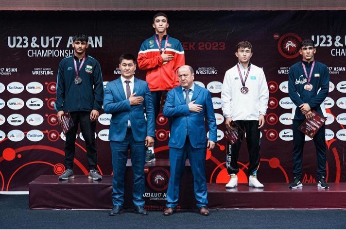 Грек-рим күресінен жасөспірімдер U17 арасында Бішкек қаласында (Қырғызстан) өтіп жатқан Азия чемпионатының 2-ші күнінде спортшыларымыз