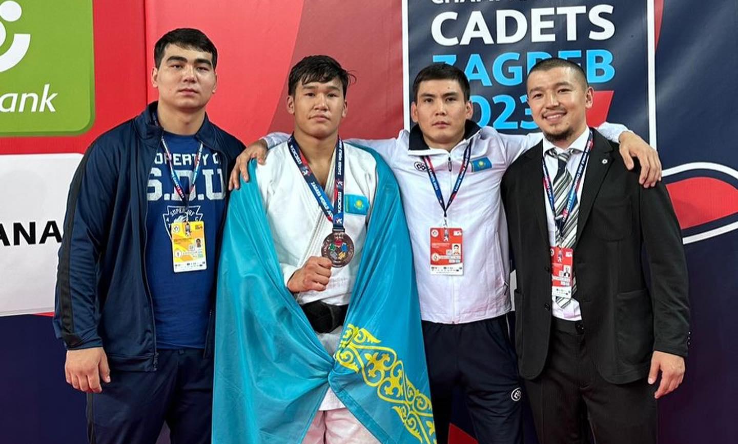Balgabay Dosbol is a bronze medalist at the World Junior Judo Championship in the up to 81 kg category.