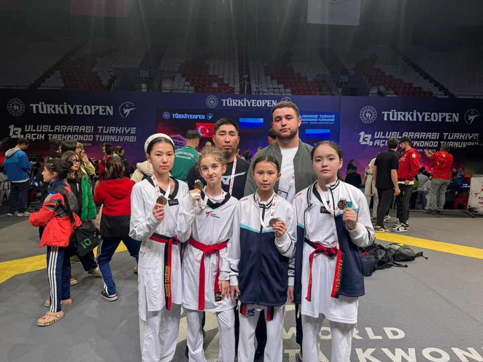Таеквондодан жасөспірімдер арасында халықаралық Turkish Open турнирінің нәтижесі