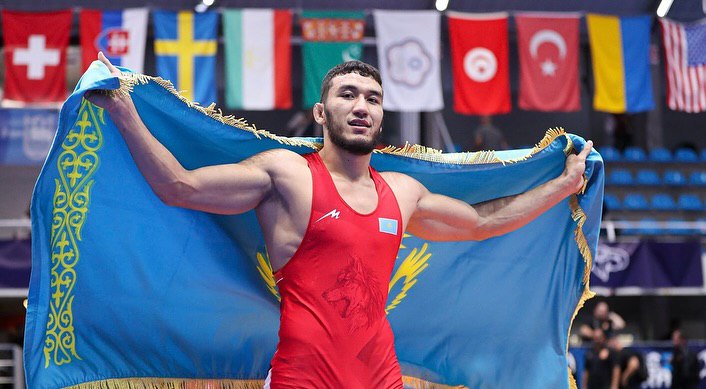 4 маусым – Рәміздер күні құтты болсын!