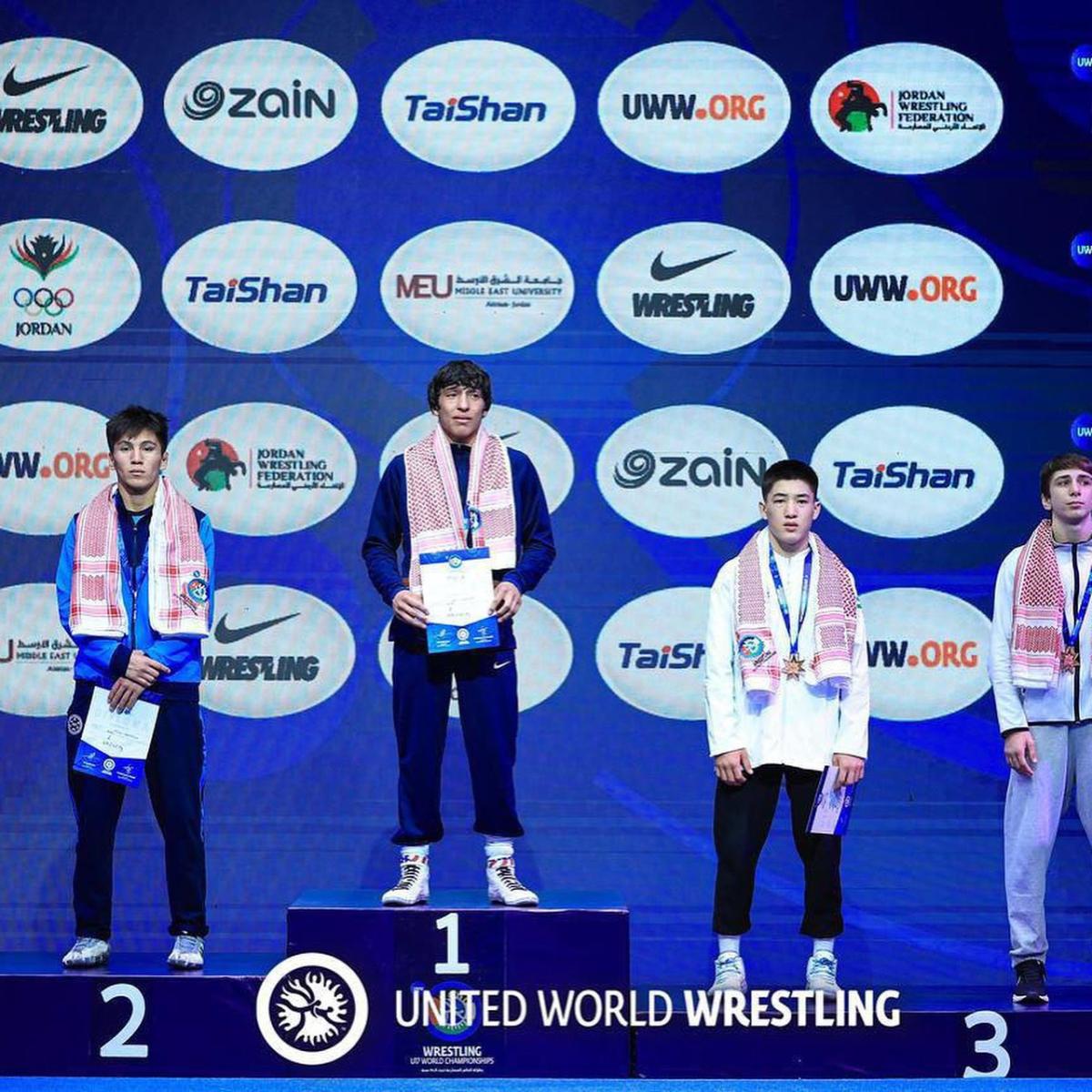 Грек-рим күресінен Әлем чемпионатының 1-ші күнінің нәтижелері