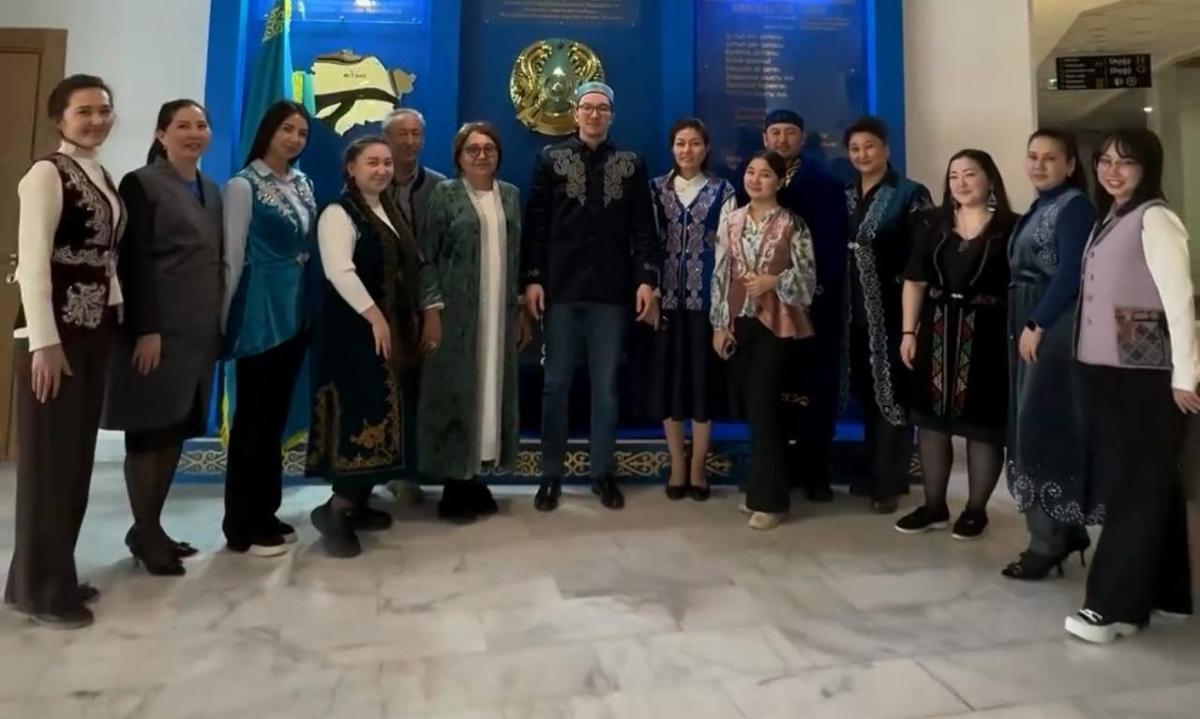 18 наурыз - Ұлттық киім күні құтты болсын!